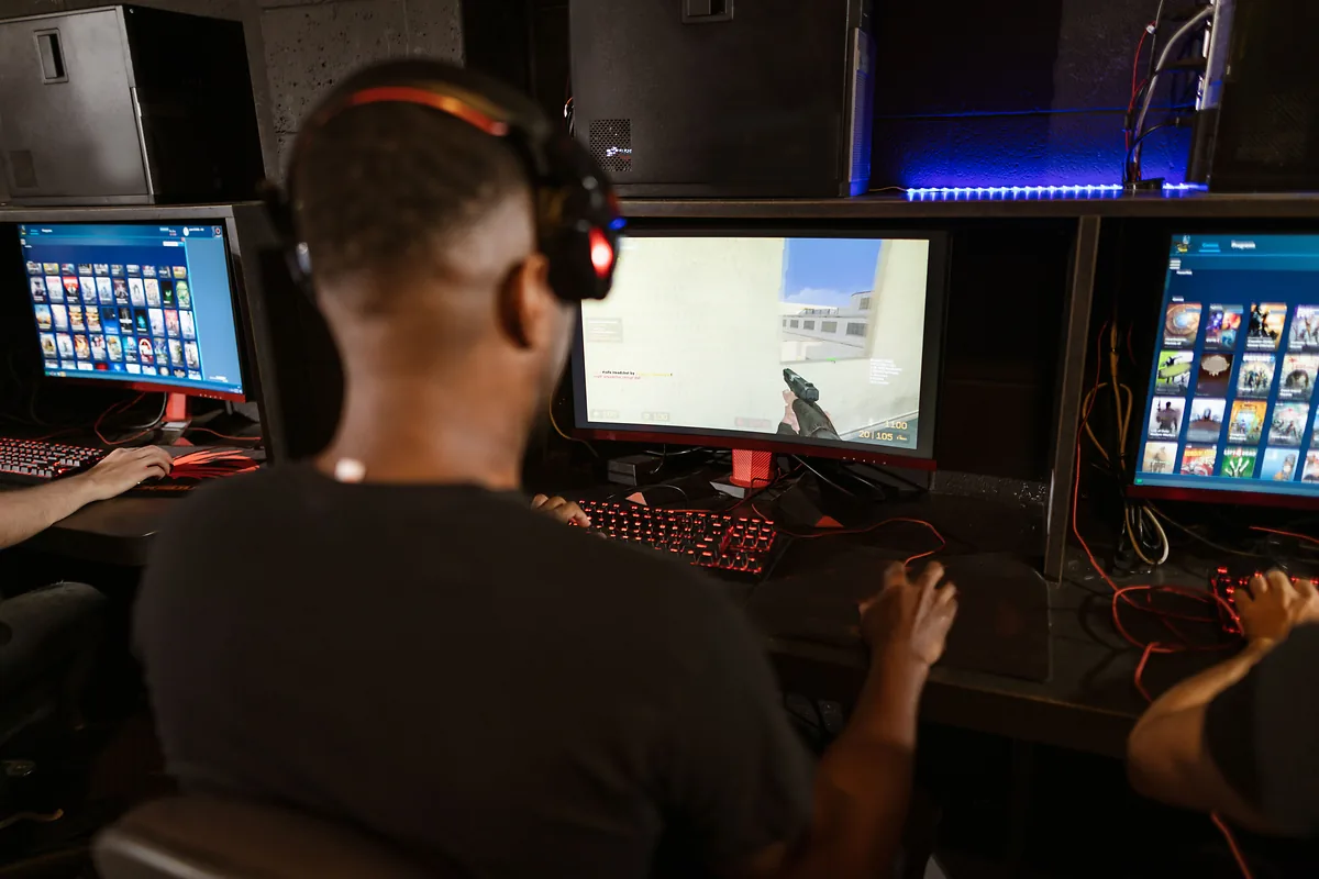 Herní monitor 27 palců 144Hz: Průvodce výběrem 2026