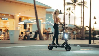 Günstige E-Scooter für Erwachsene im Frühling 2026 kaufen