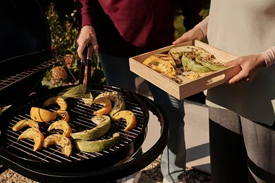 Rauchfreier Balkongrill 2026: Welcher Elektrogrill hält wirklich was er verspricht?