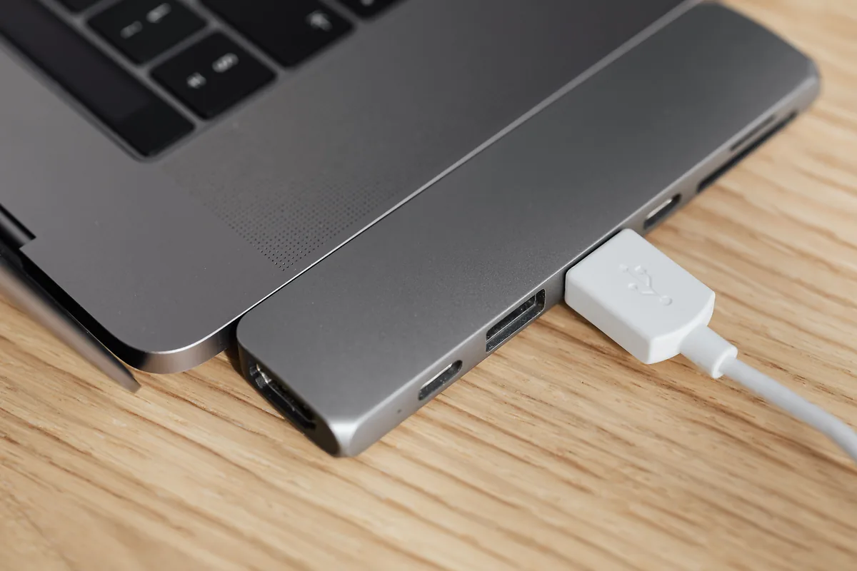 Beste USB-C-Dockingstation für 2 Monitore 2026 – Test