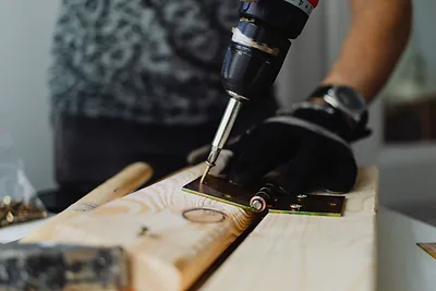Guía de Herramientas y Materiales DIY Esenciales 2026