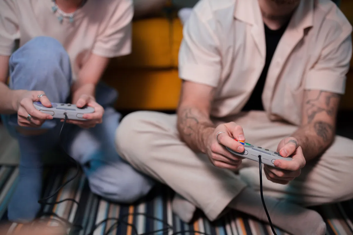 Ratón RGB para gaming: Guía de iluminación y compra 2026