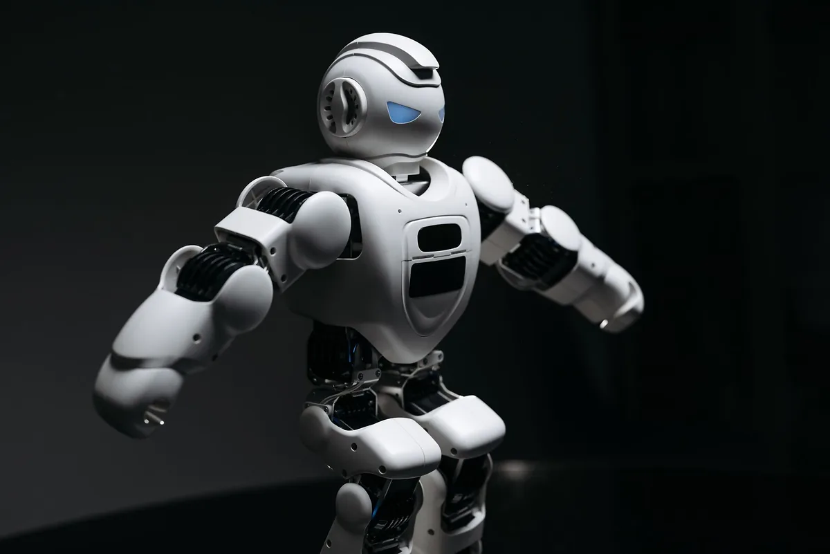 Los 5 mejores robots aspirador mopa y vaciado automático 2026