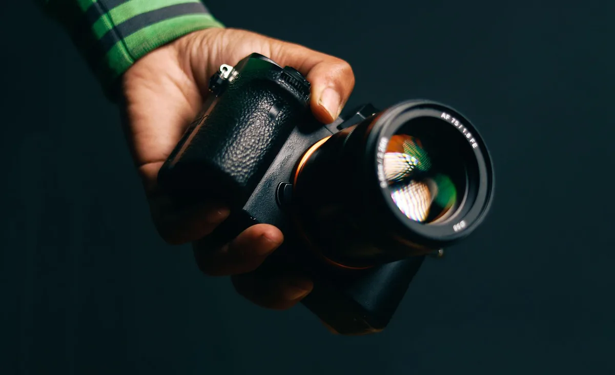 GoPro Hero 12 vs DJI Action 4 : laquelle choisir en 2026 ?