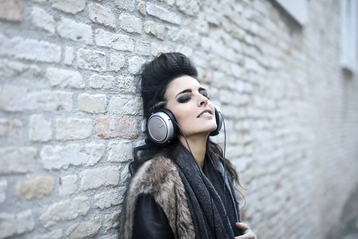 I 4 migliori altoparlanti Bluetooth portatili del 2026: guida all'acquisto