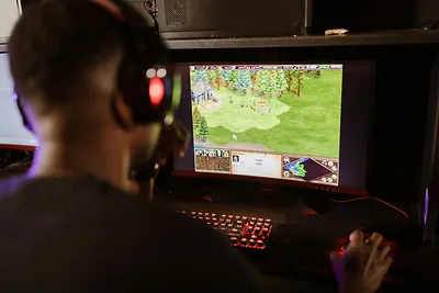 Monitor gamingowy 27" 144 Hz — który wybrać w 2026? Porównanie